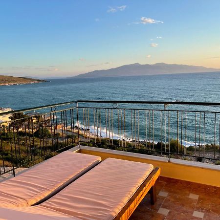 Sina Apartments Sarande Bagian luar foto