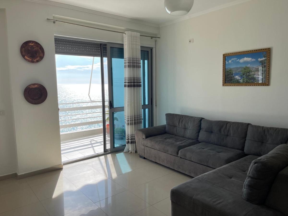 Sina Apartments Sarande Bagian luar foto